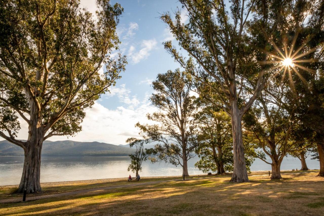 Hop, Skip And Jump To The Lake - Te Anau House Esterno foto